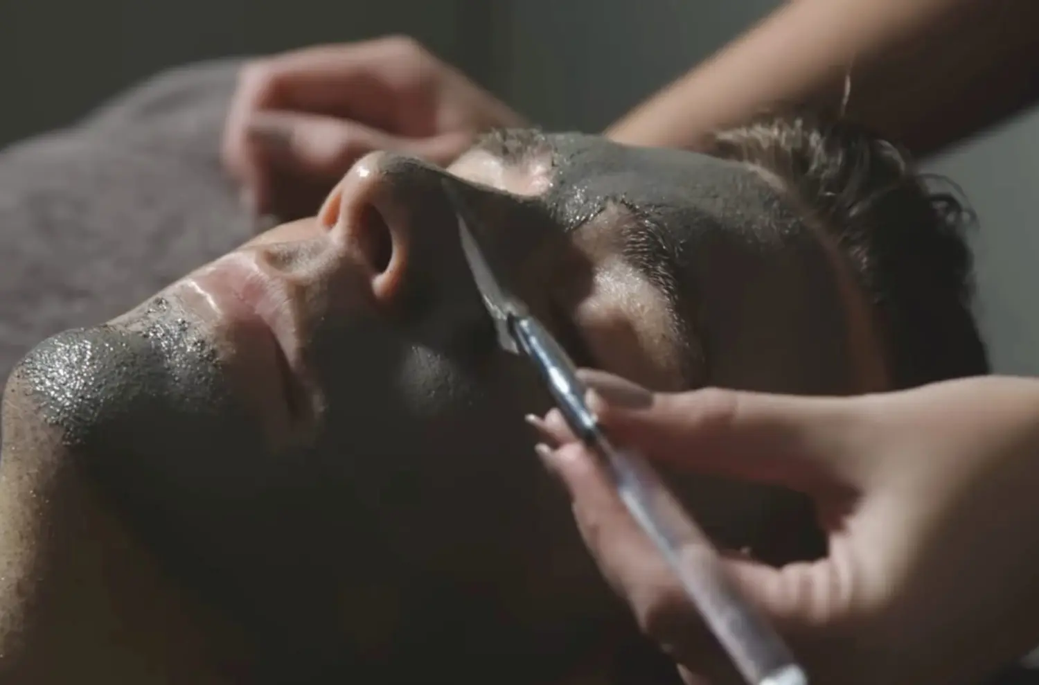 Milo's beauty oasis - Gesichtsbehandlung