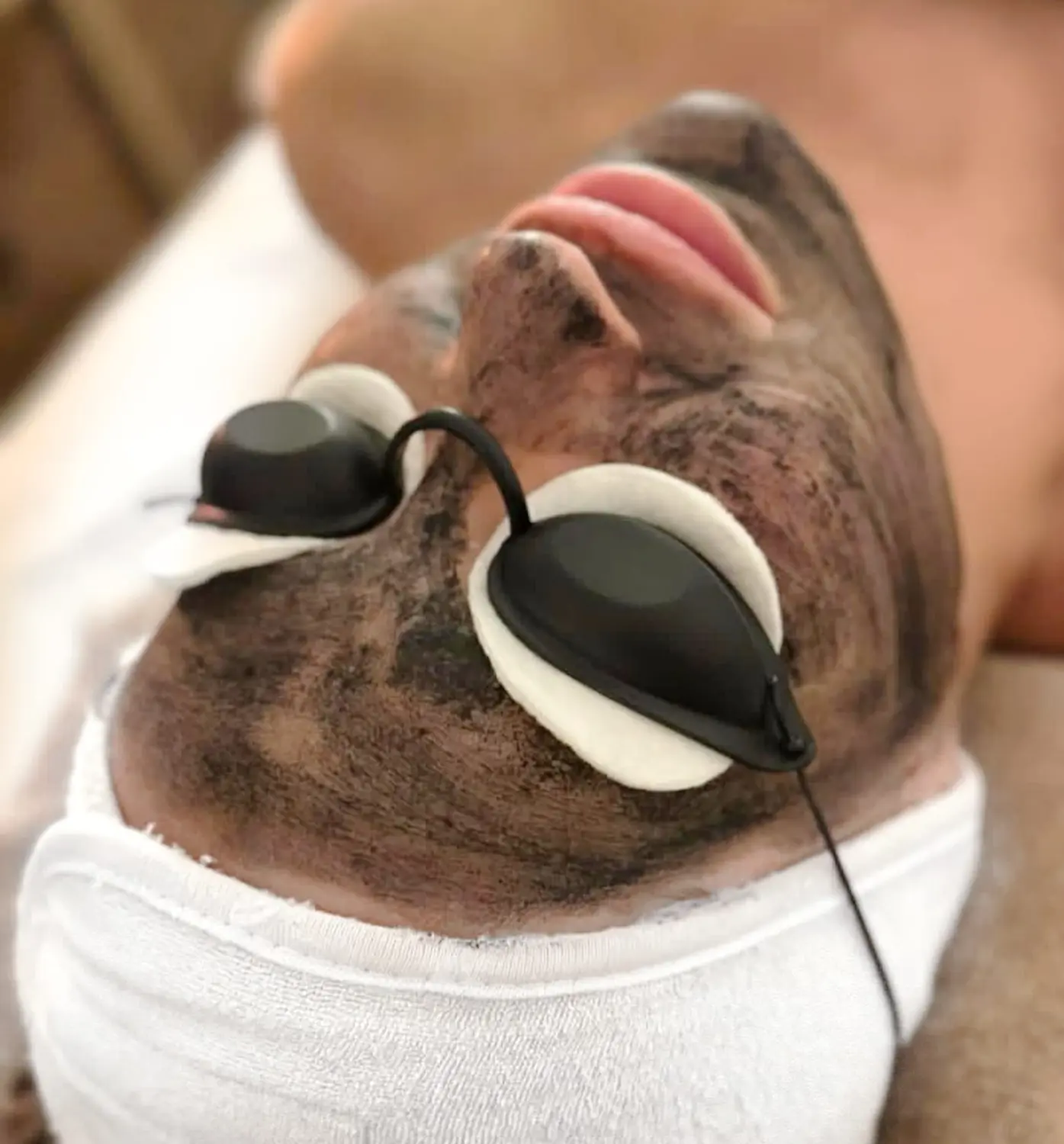 Milo's beauty oasis - Gesichtsreinigung